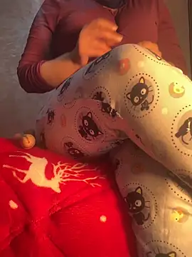 Snapshot of Sandrila159 chatting on 02/14/26, 02:36 Sandrila159 online show from 02/14/26, 02:36