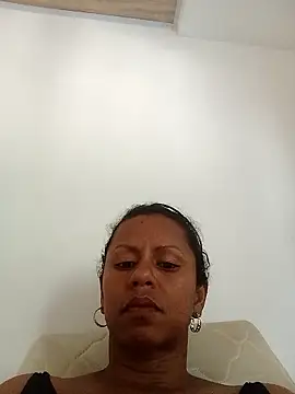 Snapshot of Catherine_mature45 chatting on 01/08/26, 07:27 Catherine mature45 online show from 01/08/26, 07:27