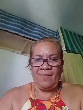 vickyhot1966 online show from 06/17/26, 05:32