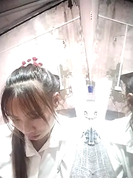 Snapshot of Dung-Thao19 chatting on 09/14/25, 09:03 Dung-Thao19 online show from 09/14/25, 09:03