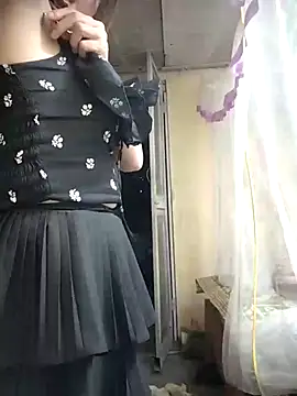 Dung-Thao19 online show from 10/22/25, 01:11