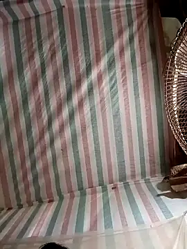 Love-Mama33 online show from 10/15/25, 12:33