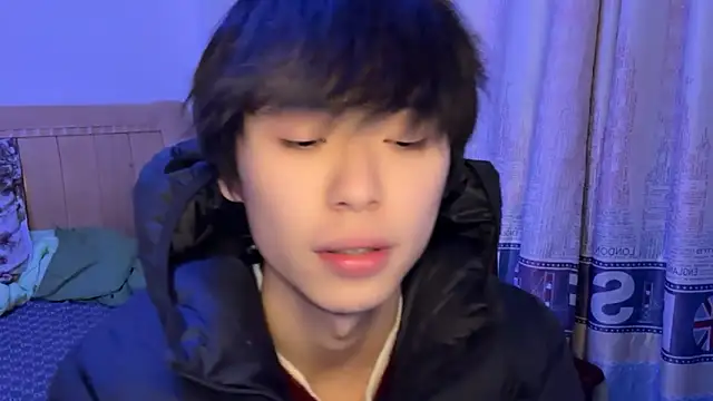 w5206t online show from 11/19/25, 01:22