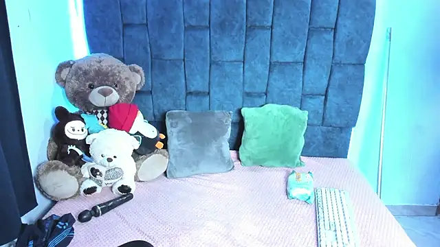 ValentinaKlean online show from 02/01/26, 03:38