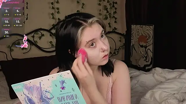 IrisSoCute online show from 12/19/25, 07:04