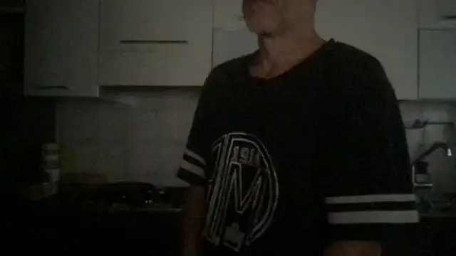 Axl hot online show from 06/24/26, 04:28