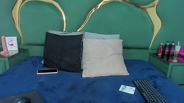 GabrielBrowm online show from 02/12/26, 08:04