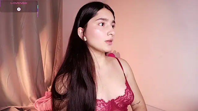Snapshot of dulceangel__ chatting on 10/16/25, 04:13 dulceangel   online show from 10/16/25, 04:13