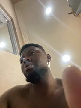 Snapshot of Dynamite_cums_in_size_2 chatting on 11/30/25, 10:08 Dynamite cums in size 2 online show from 11/30/25, 10:08