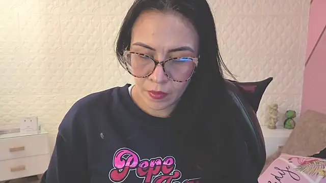 Eva mermaid online show from 05/28/26, 02:25