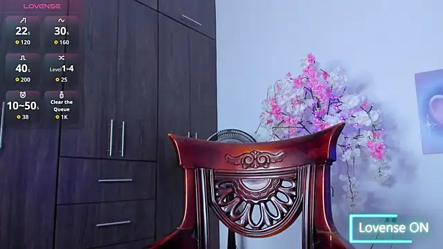 ashly pnik1 online show from 09/26/25, 03:21