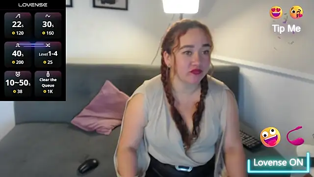 Paris boobsbbw online show from 10/25/25, 10:26