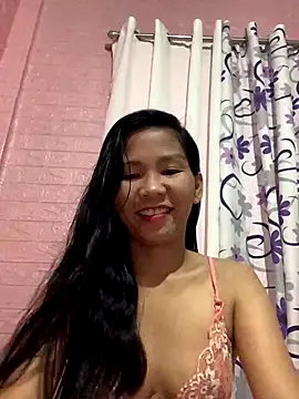 Snapshot of Cleo17 chatting on 09/17/25, 01:57 Cleo17 online show from 09/17/25, 01:57