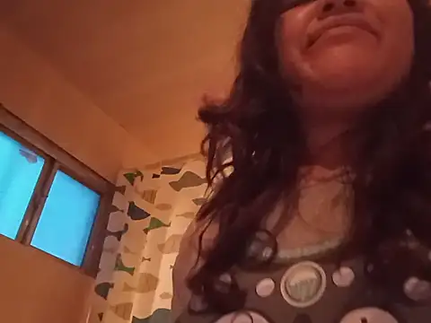 Snapshot of Kitty_WetXxX chatting on 07/01/26, 01:18 Kitty WetXxX online show from 07/01/26, 01:18