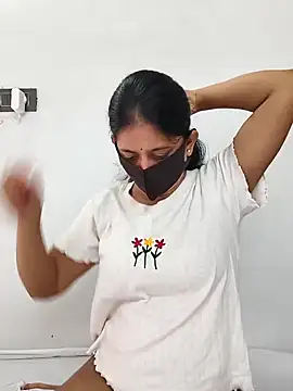 Snapshot of Your-Vedika chatting on 09/27/25, 05:45 Your-Vedika online show from 09/27/25, 05:45