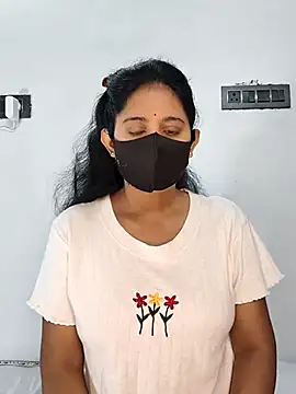 Snapshot of Your-Vedika chatting on 10/19/25, 04:35 Your-Vedika online show from 10/19/25, 04:35