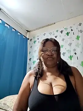 Snapshot of Avannay chatting on 03/18/26, 12:03 Avannay online show from 03/18/26, 12:03