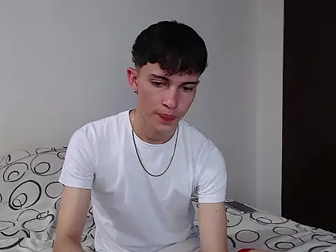 john vichenso online show from 04/21/26, 08:44