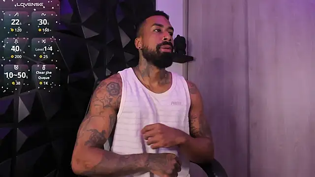 OstinDaniels online show from 10/26/25, 10:47