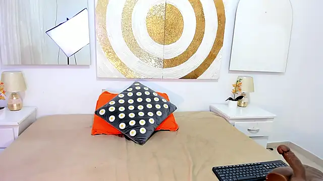 Snapshot of Michelle_Lewis_ chatting on 03/12/26, 01:06 Michelle Lewis online show from 03/12/26, 01:06