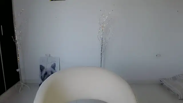 Darlyn big online show from 09/13/25, 09:58