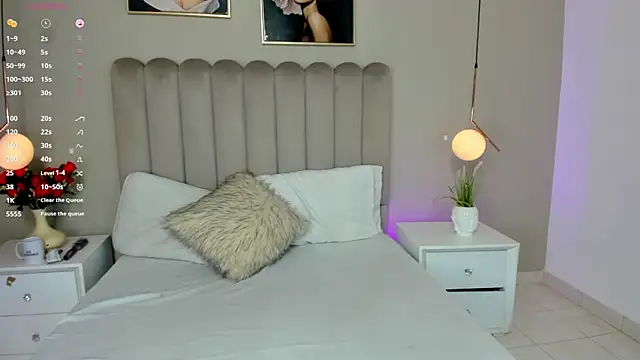Snapshot of Dani_rosse_ chatting on 03/21/26, 12:54 Dani rosse online show from 03/21/26, 12:54