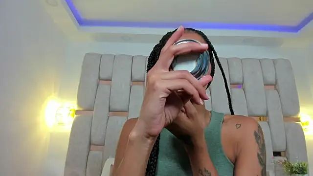 sarah ashbourne online show from 10/24/25, 12:41