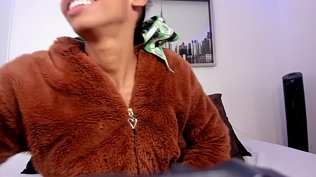 sarah ashbourne online show from 11/11/25, 12:16