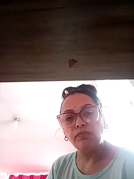 Lady 16 online show from 11/13/25, 03:55