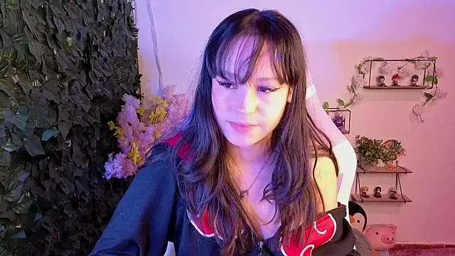 Eymmy 24 online show from 05/03/26, 01:33