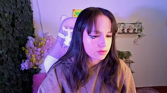 Eymmy 24 online show from 05/06/26, 01:36