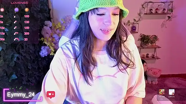 Snapshot of Eymmy_24 chatting on 06/12/26, 01:37 Eymmy 24 online show from 06/12/26, 01:37
