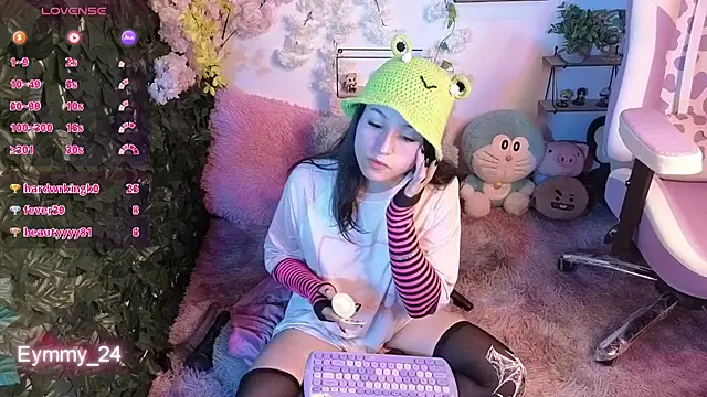 Snapshot of Eymmy_24 chatting on 07/05/26, 04:19 Eymmy 24 online show from 07/05/26, 04:19
