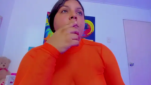 neferet opal online show from 09/24/25, 11:30