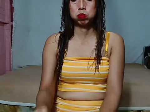 HelenaM online show from 11/06/25, 11:33