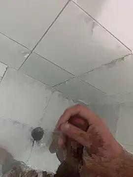 Snapshot of Silvaap9322 chatting on 03/25/26, 09:59 Silvaap9322 online show from 03/25/26, 09:59