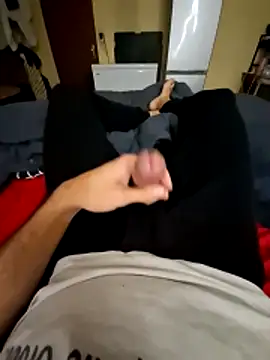 Snapshot of lapousse3 chatting on 11/18/25, 05:23 lapousse3 online show from 11/18/25, 05:23