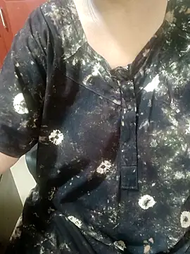 Snapshot of tami_lavanya chatting on 10/02/25, 05:14 tami lavanya online show from 10/02/25, 05:14