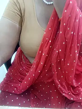 Snapshot of tami_lavanya chatting on 11/14/25, 05:28 tami lavanya online show from 11/14/25, 05:28