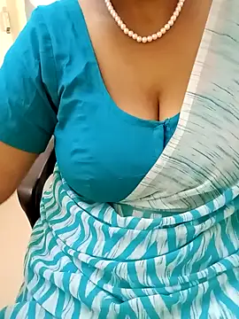 Snapshot of tami_lavanya chatting on 11/20/25, 05:45 tami lavanya online show from 11/20/25, 05:45