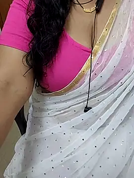 tami lavanya online show from 06/27/26, 06:02