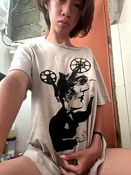 Snapshot of girl_dirtyrica chatting on 12/18/25, 06:19 girl dirtyrica online show from 12/18/25, 06:19