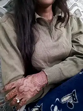 Aarti-kumri online show from 11/14/25, 05:06