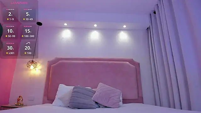 Ashlye Sstone online show from 09/17/25, 10:55