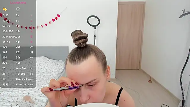 Snapshot of Kelly_Cartier chatting on 03/09/26, 10:30 Kelly Cartier online show from 03/09/26, 10:30