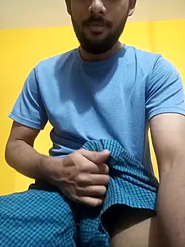 Snapshot of mayur_raaje chatting on 03/20/26, 08:03 mayur raaje online show from 03/20/26, 08:03