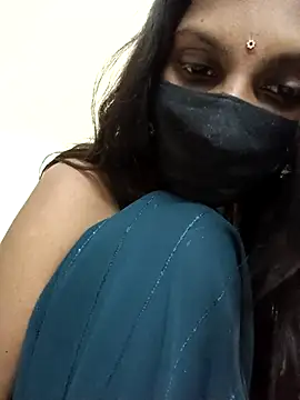 Snapshot of kavya-telugu84 chatting on 09/12/25, 06:13 kavya-telugu84 online show from 09/12/25, 06:13