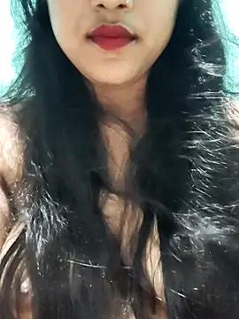 Snapshot of SugarWithSpice chatting on 11/06/25, 08:15 SugarWithSpice online show from 11/06/25, 08:15