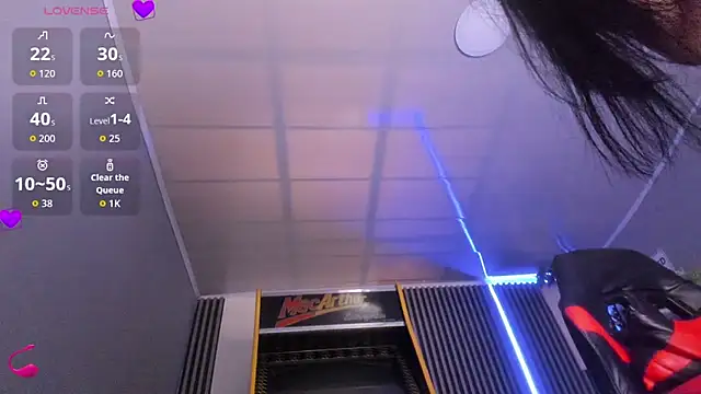 Jenie fire  online show from 12/05/25, 08:27