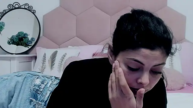 LadyLiia online show from 01/30/25, 05:19